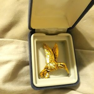 Hummingbird brooch